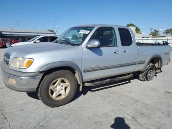  Salvage Toyota Tundra