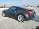 Nissan 370Z Base Image 9