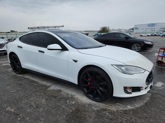 Tesla Model S Image 4