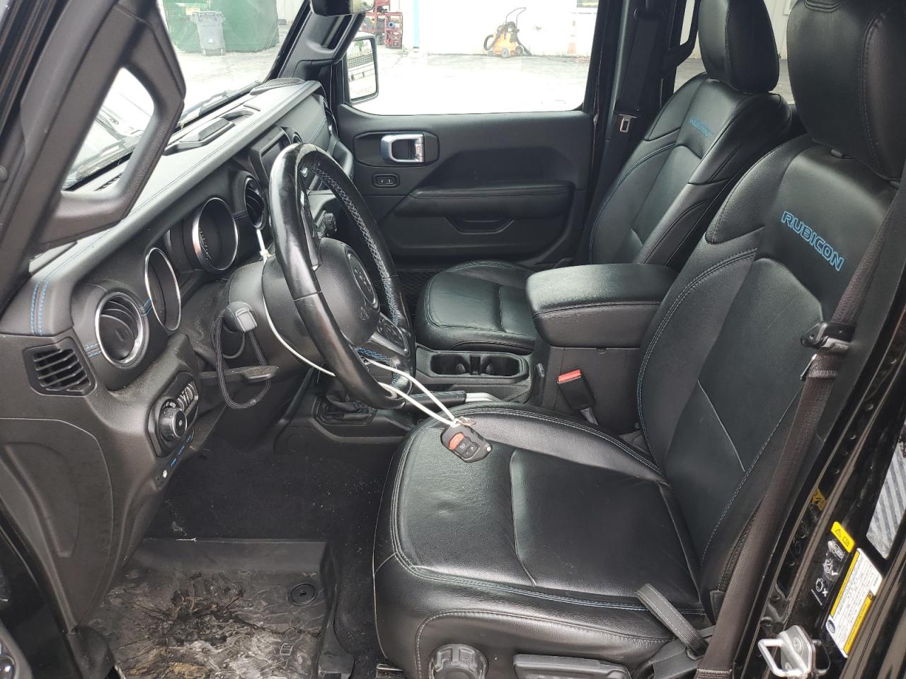 Jeep Wrangler Image 2