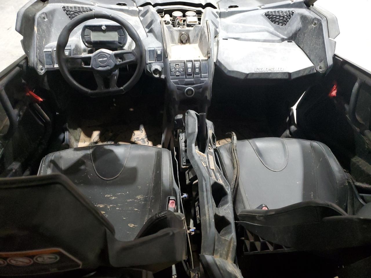 Can-Am Maverick X Ds Turbo Rr Image 8