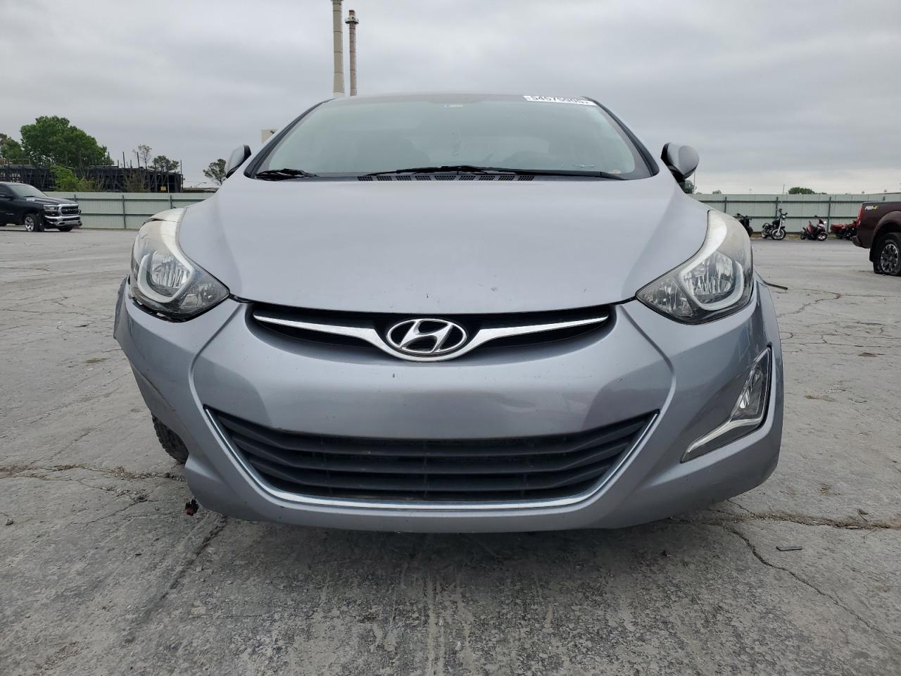 Hyundai ELANTRA Se Image 5