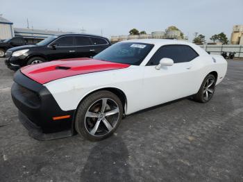  Salvage Dodge Challenger