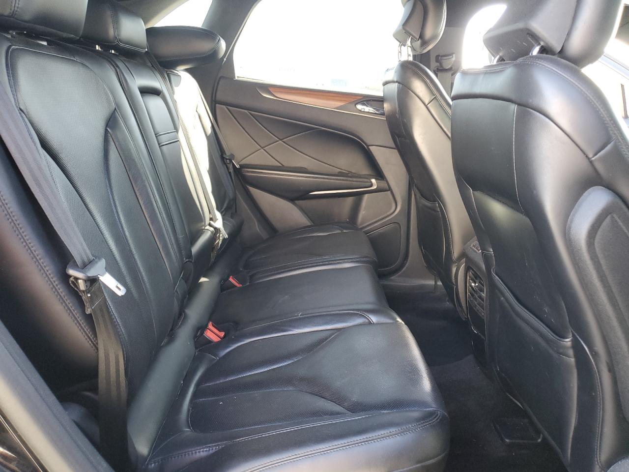 Lincoln MKC Reserve Image 9