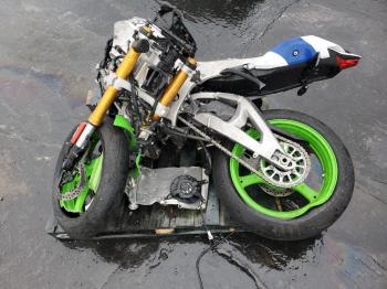  Salvage Kawasaki Zx1002 L