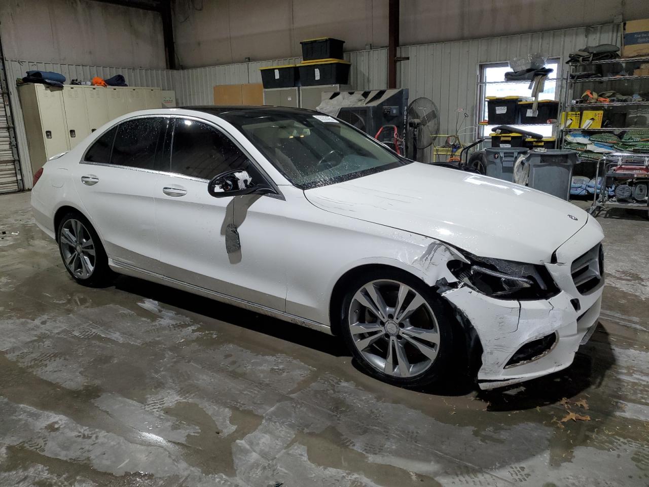 Mercedes-Benz C-Class 300 Image 8