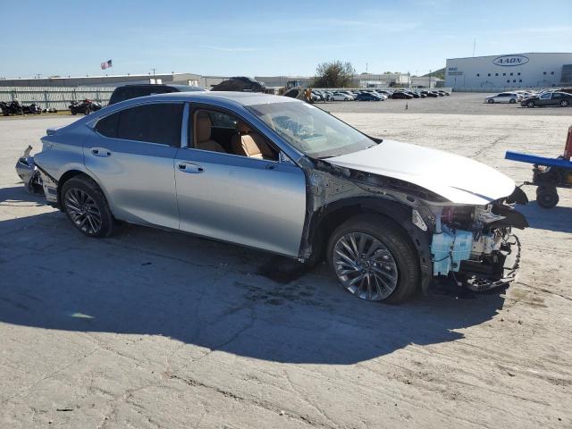 Lexus Es 300h Base Image 13