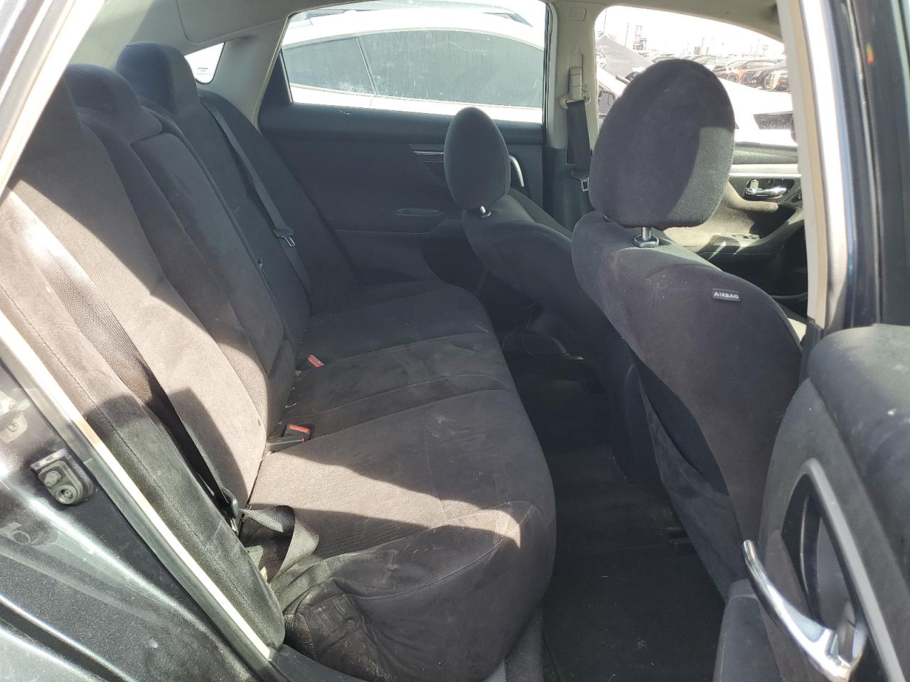 Nissan Altima 2.5 Image 2