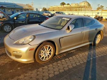  Salvage Porsche Panamera