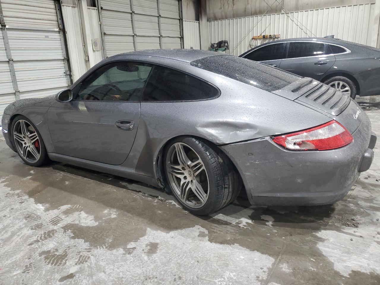 Porsche 911 Carrera S Image 3