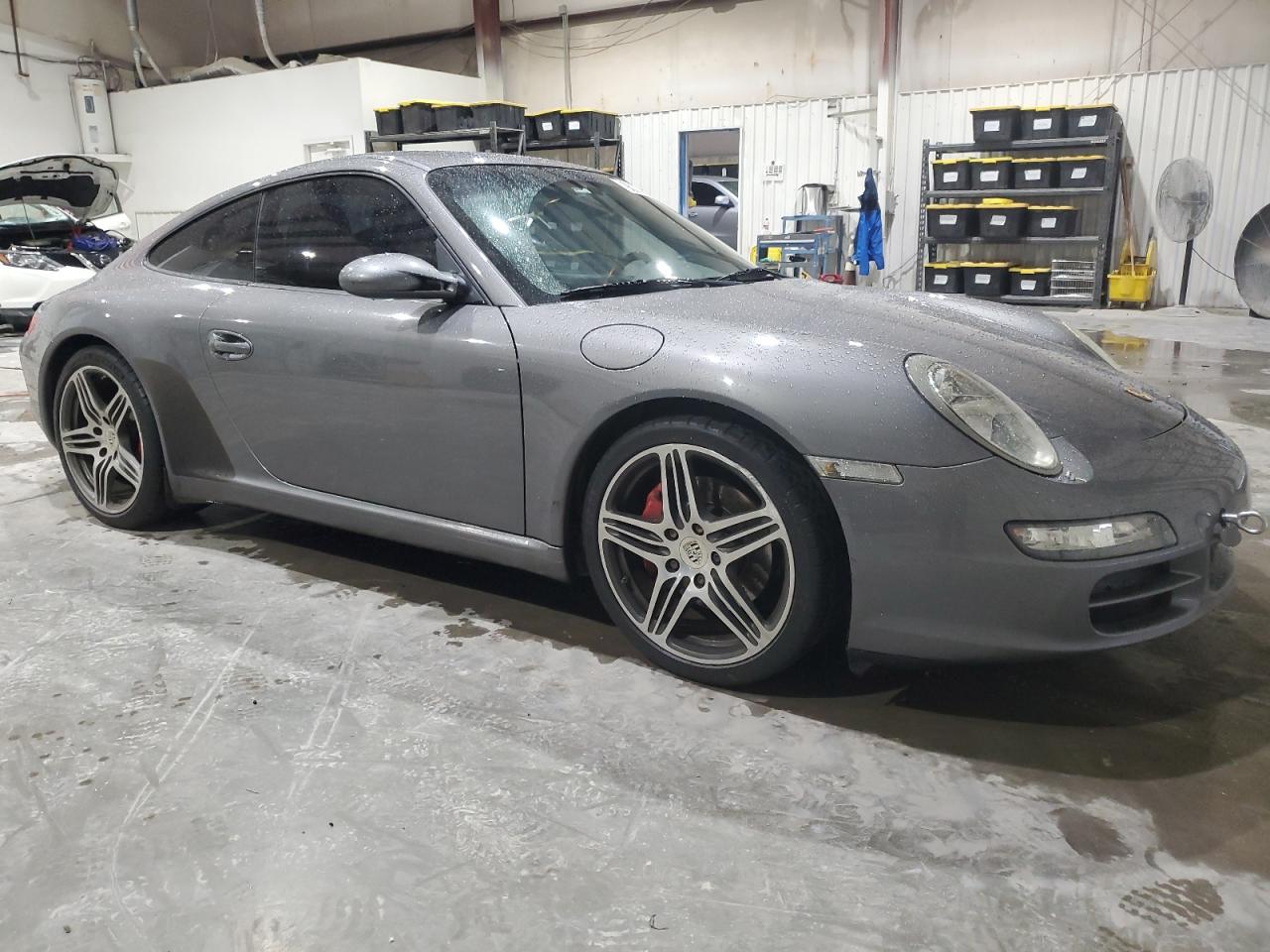 Porsche 911 Carrera S Image 10