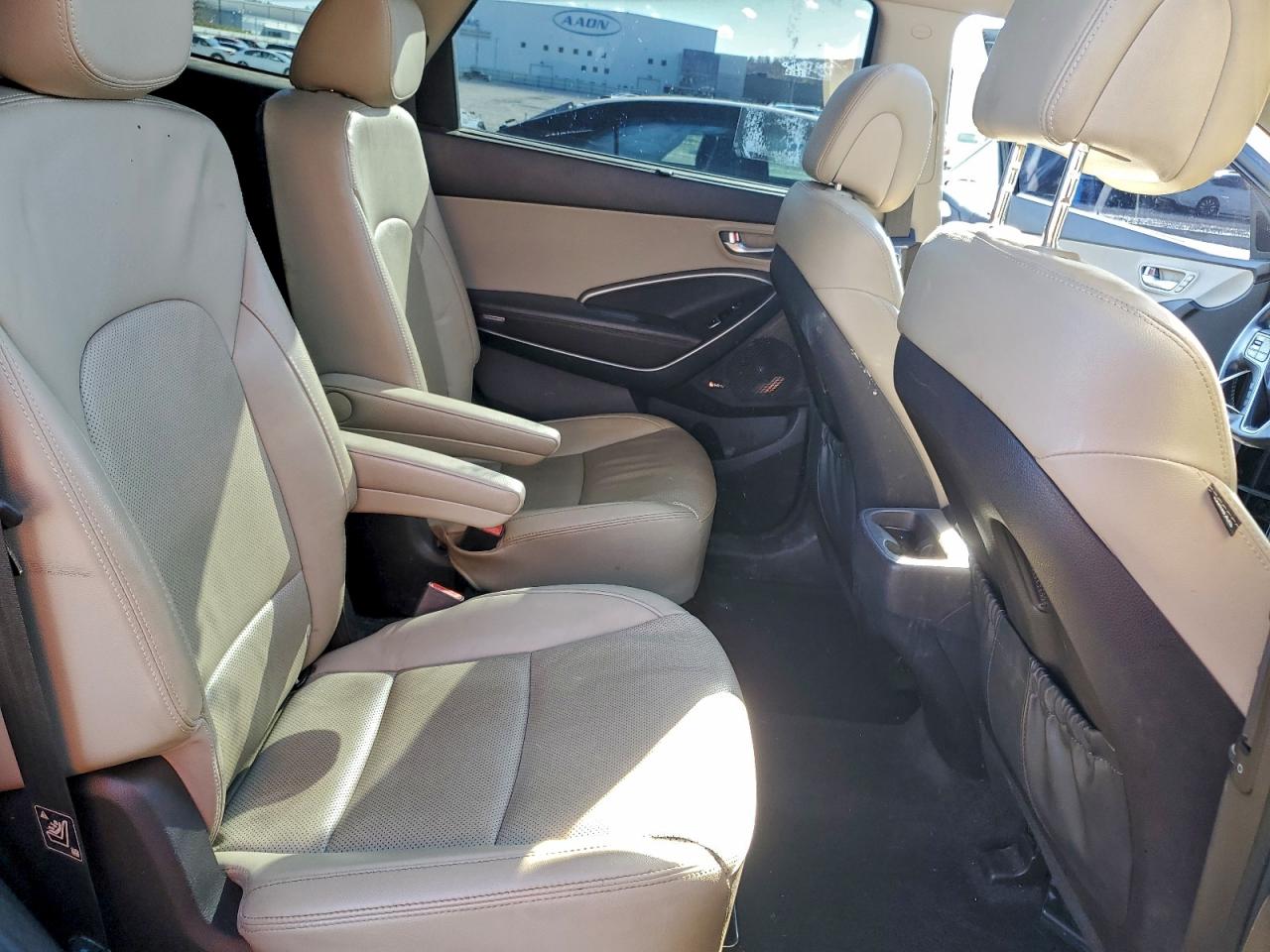 Hyundai SANTA FE Se Ultimate Image 13