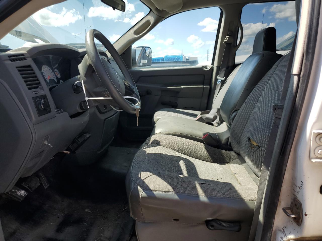 Dodge Ram 3500 St Image 8