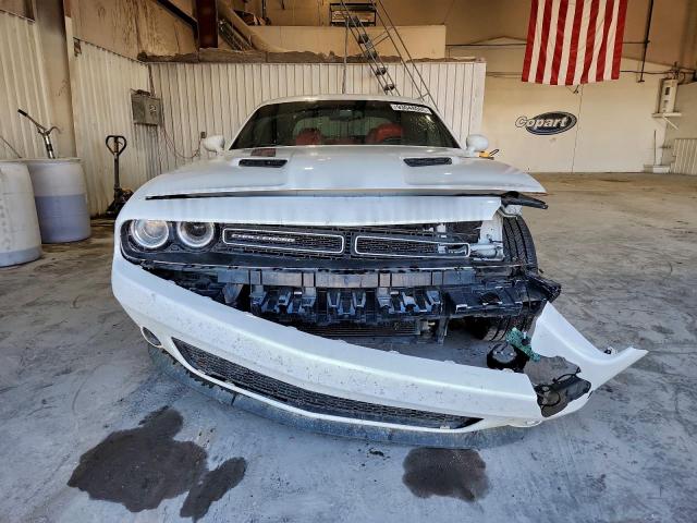Dodge Challenger Sxt Image 4