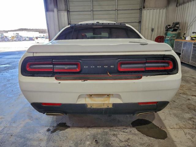 Dodge Challenger Sxt Image 9