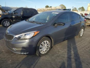  Salvage Kia Forte