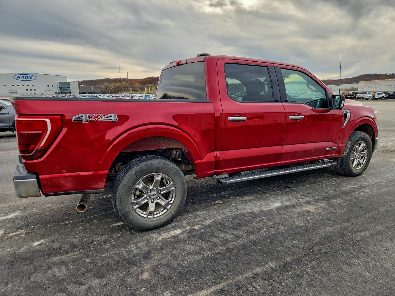 Ford F-150 Supercrew Image 9