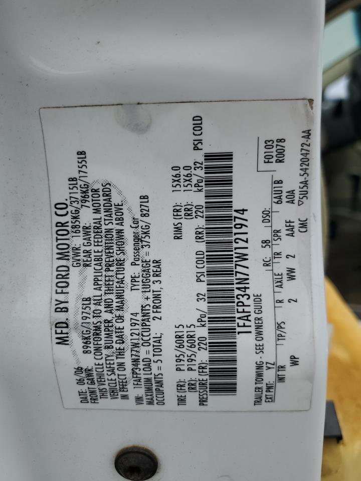 Ford Focus Zx4 Image 10