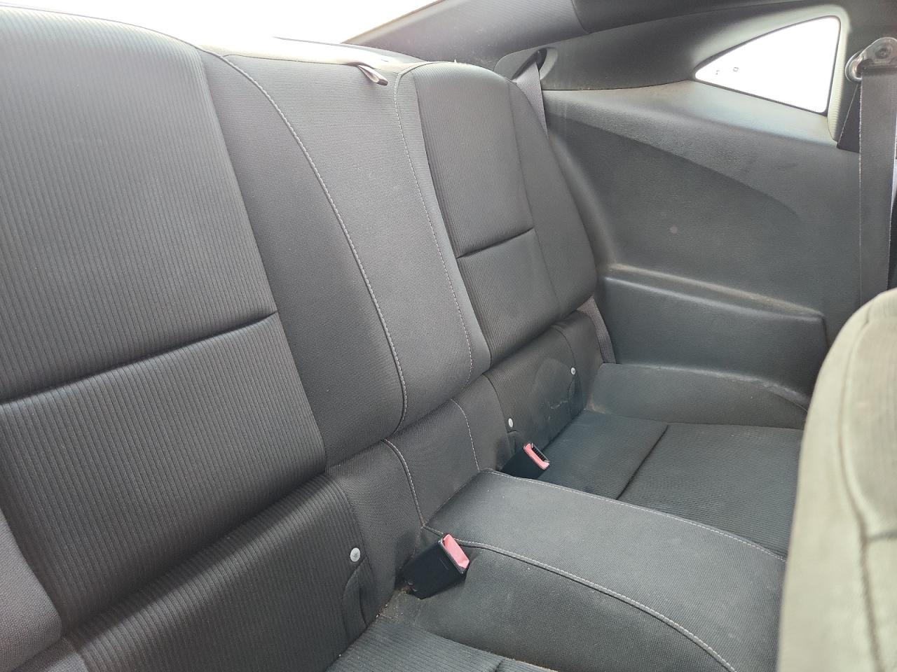 Chevrolet Camaro Lt Image 9