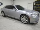 Chrysler 300 Limited Image 7