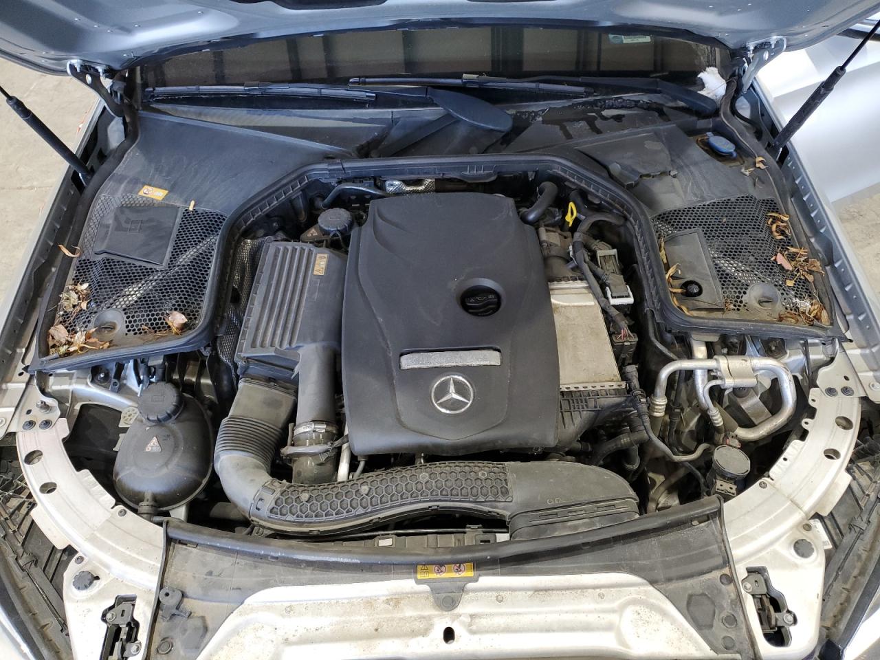 Mercedes-Benz C-Class 300 4matic Image 9