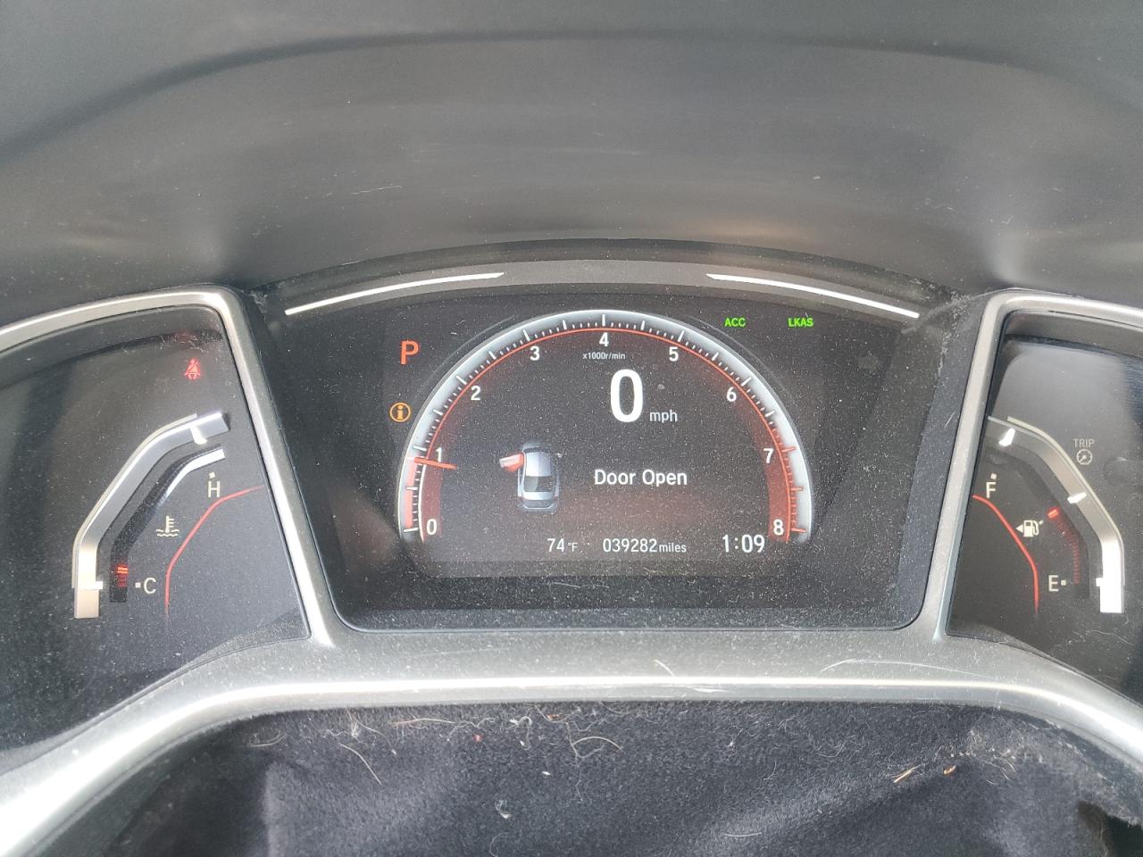 Honda Civic Sport Image 8