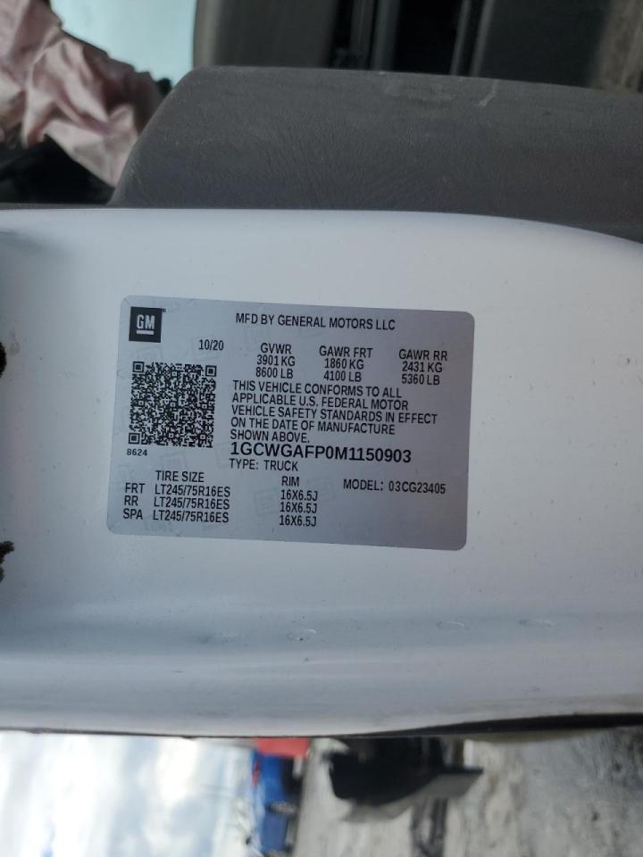 Chevrolet Express Image 8