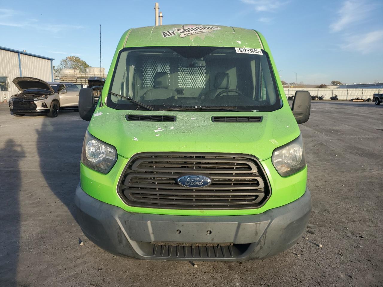 Ford Transit T-250 Image 6