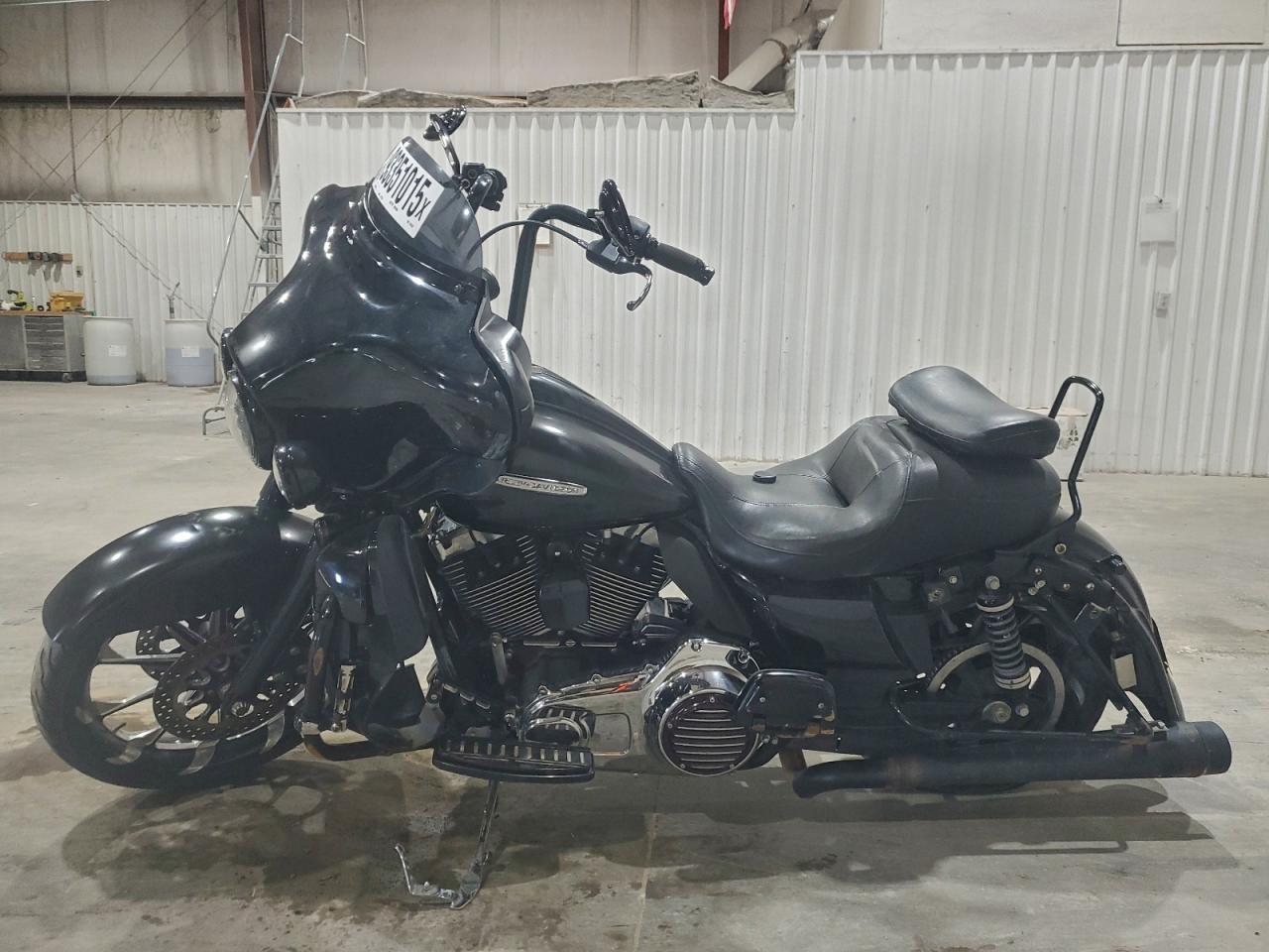 Harley-Davidson Fl Image 10