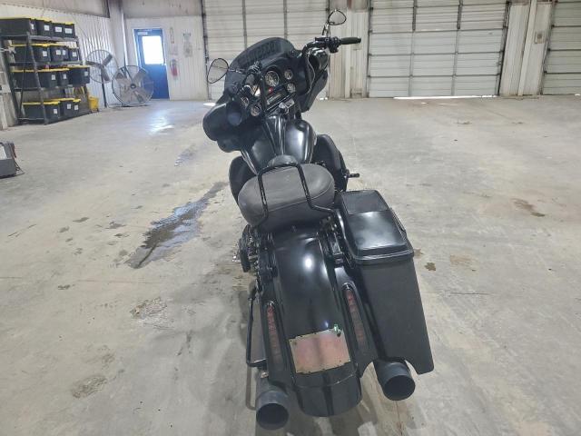 Harley-Davidson Fl Image 9