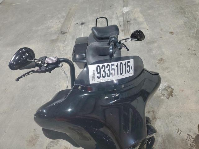 Harley-Davidson Fl Image 3