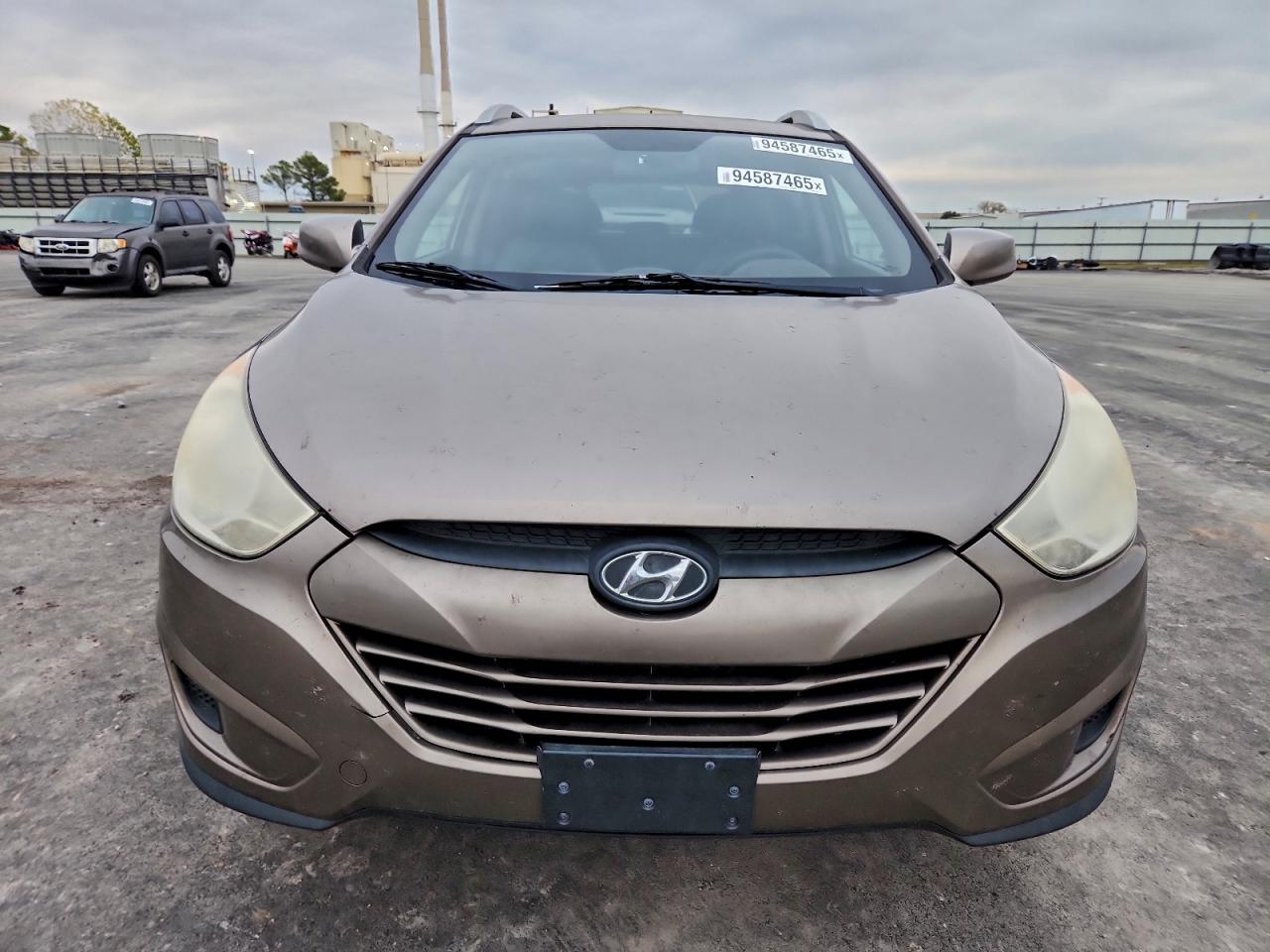 Hyundai TUCSON Gls Image 5