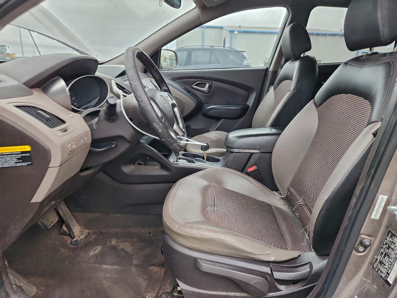 Hyundai TUCSON Gls Image 7