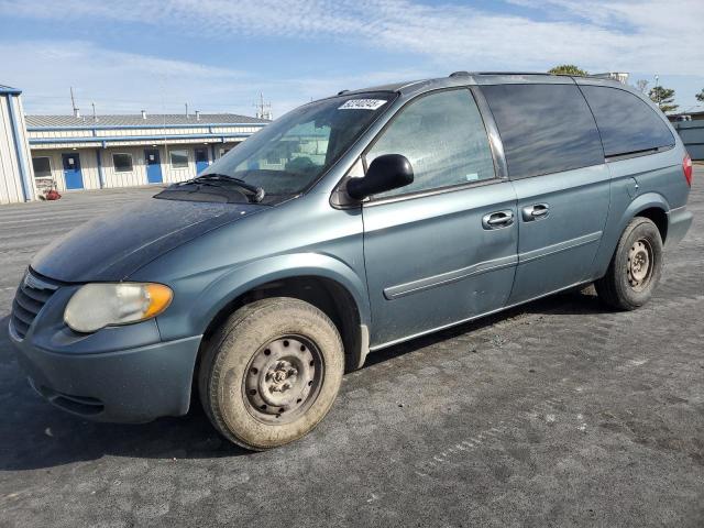 Salvage Chrysler Minivan