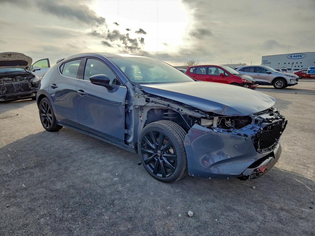 Mazda 3 Premium Plus Image 12