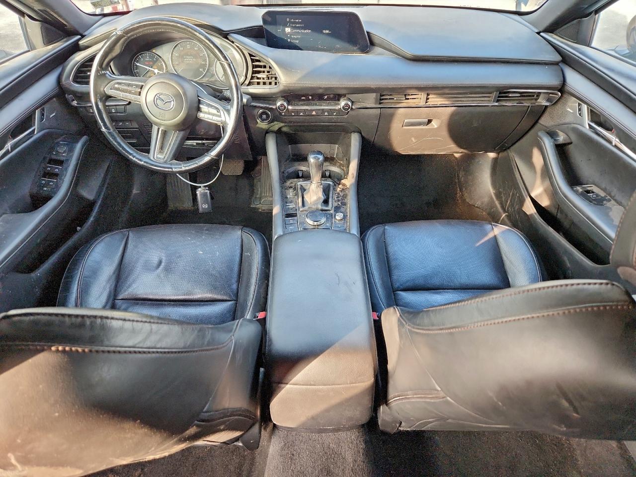 Mazda 3 Premium Plus Image 7