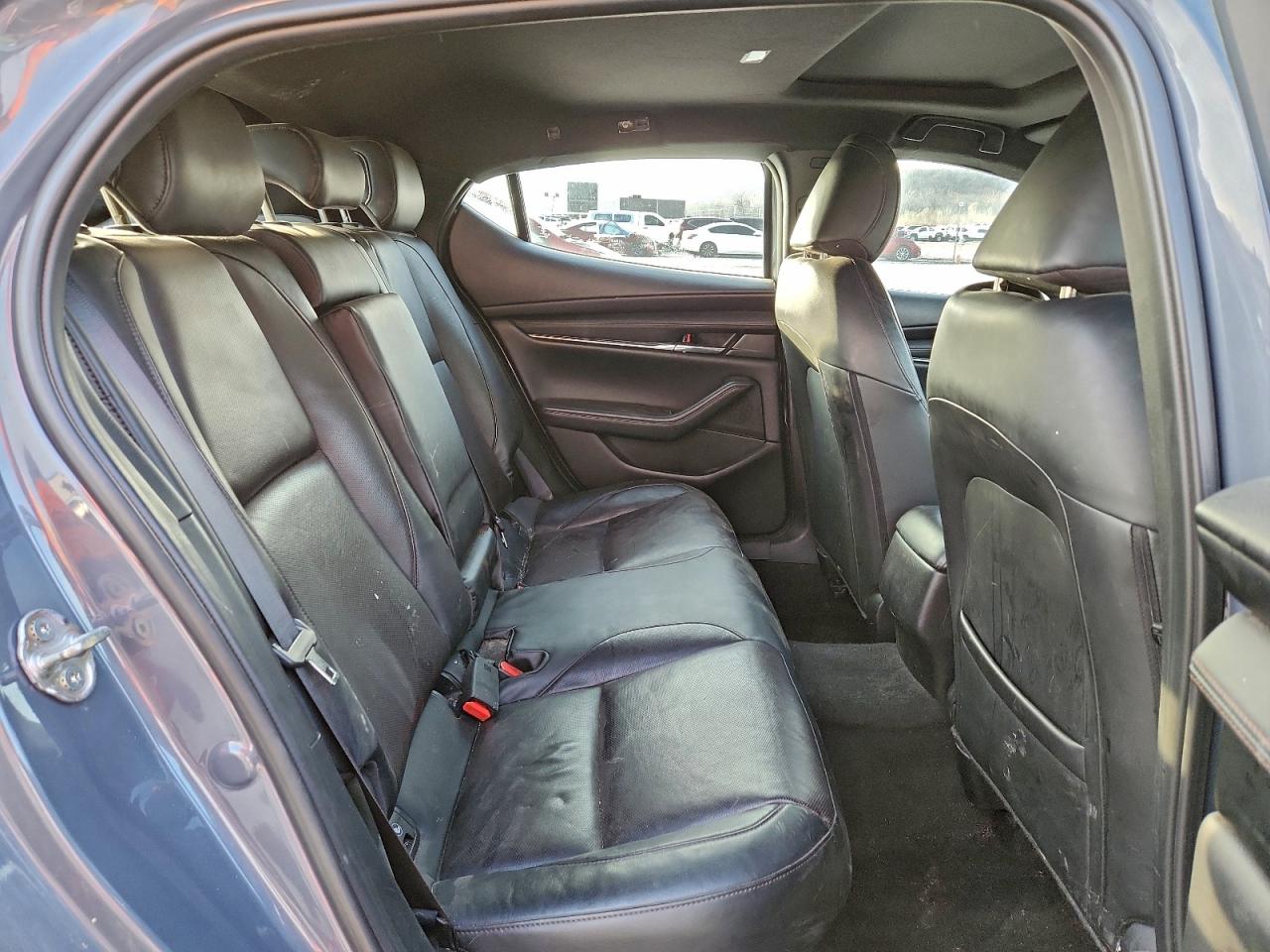 Mazda 3 Premium Plus Image 10