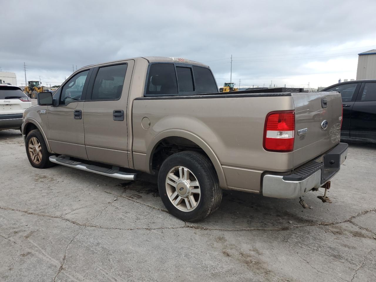 Ford F-150 Supercrew Image 3