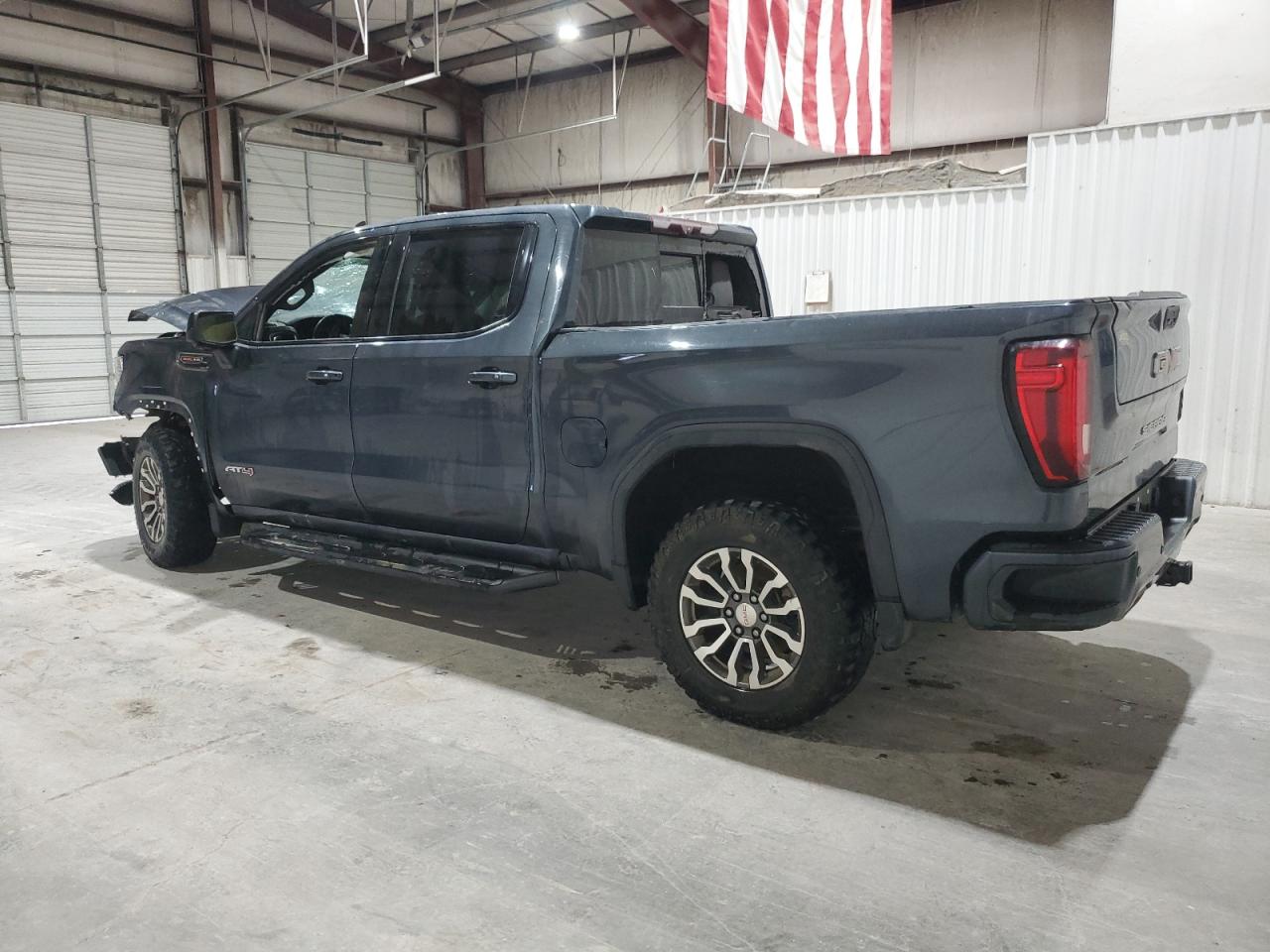 GMC Sierra K1500 At4 Image 3