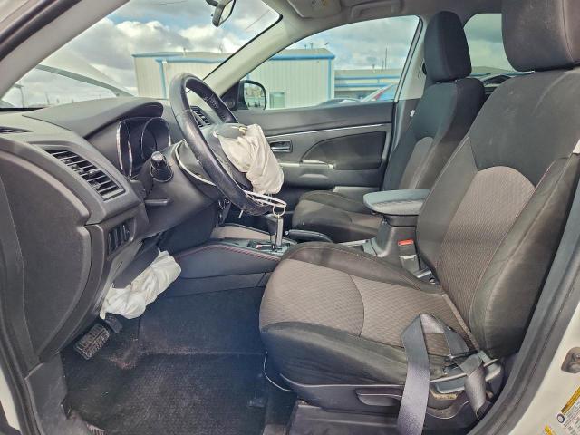 Mitsubishi Outlander Se Image 13