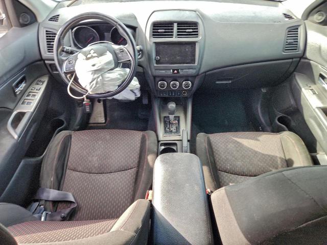 Mitsubishi Outlander Se Image 10