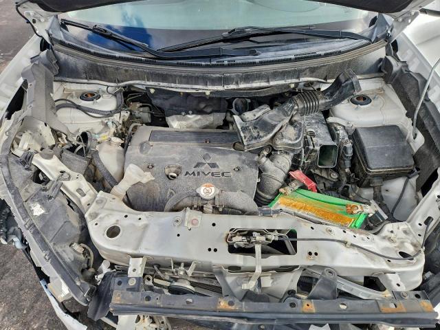 Mitsubishi Outlander Se Image 5