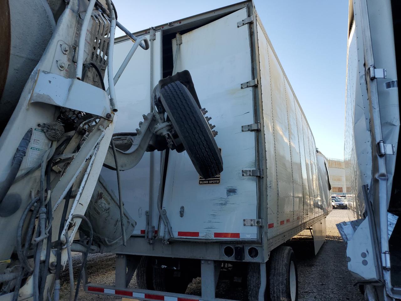 Wabash Trailer Image 3