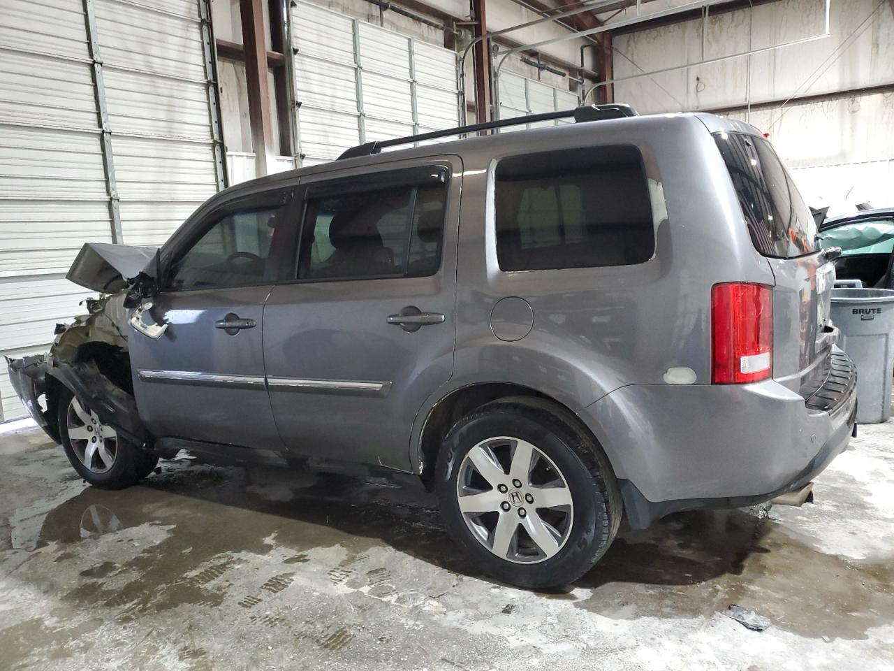 Honda Pilot Touring Image 10