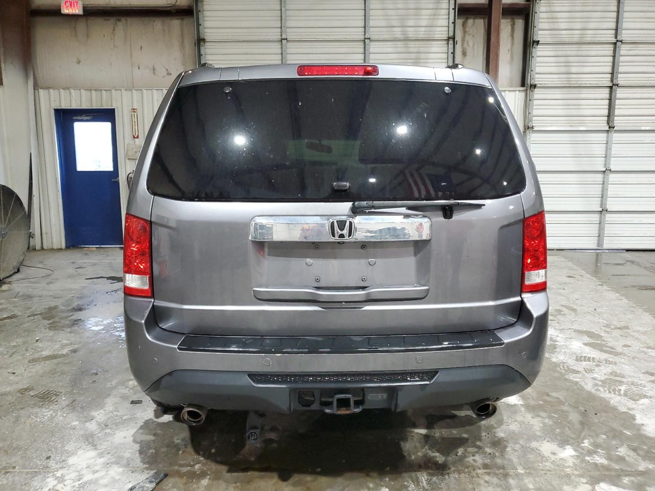 Honda Pilot Touring Image 9