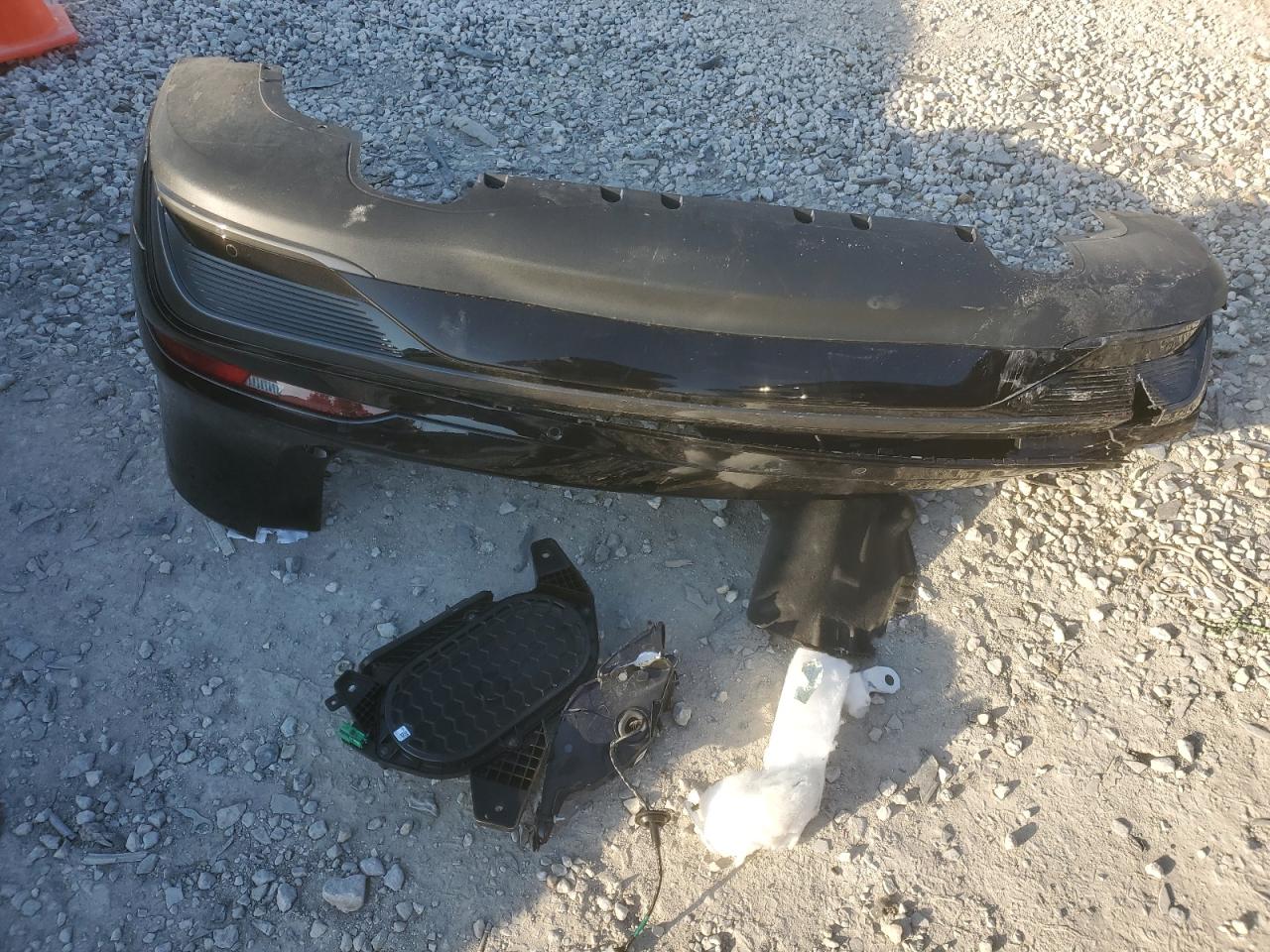 Lincoln Nautilus Reserve Image 8