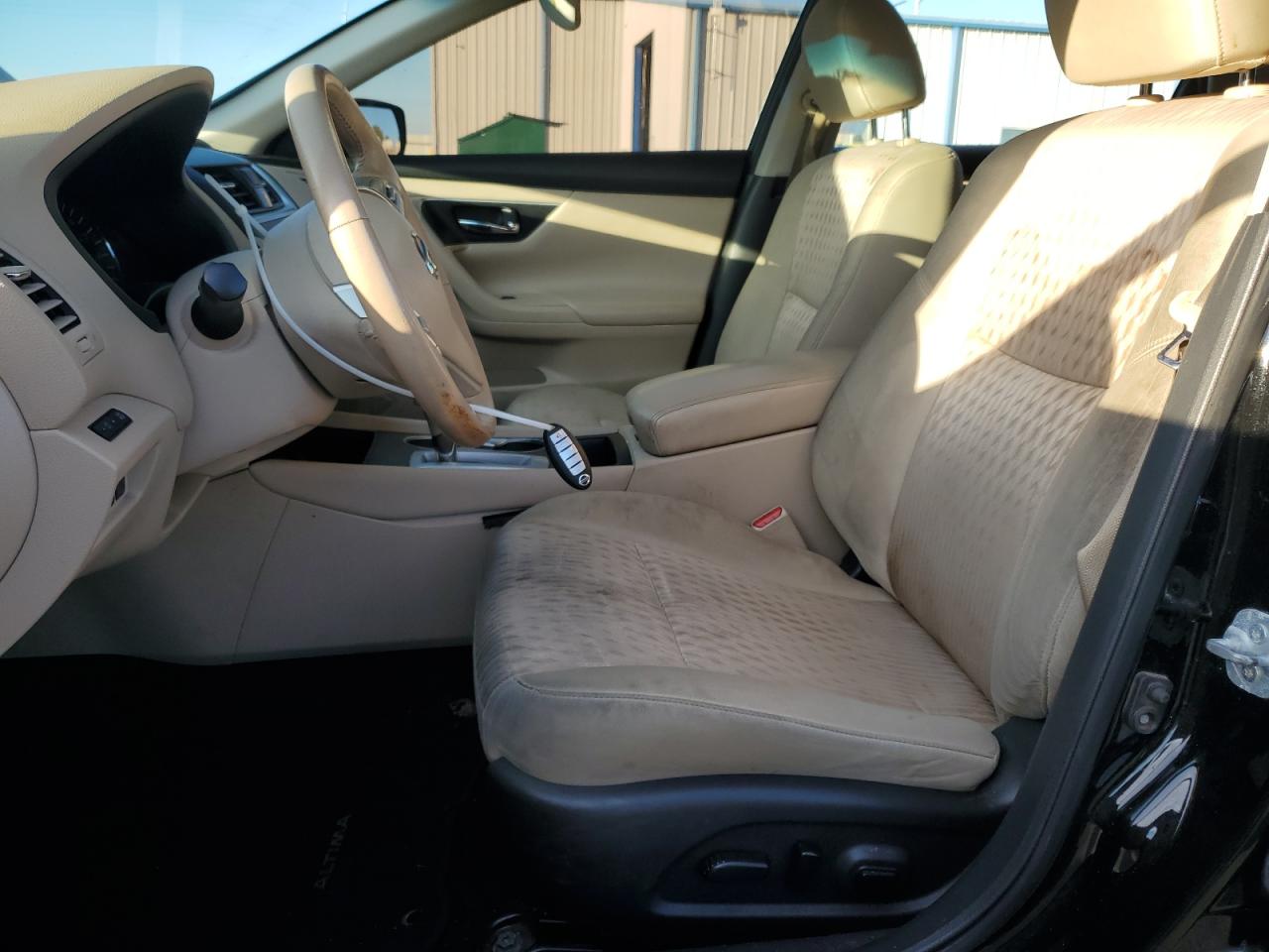 Nissan Altima 2.5 Image 9