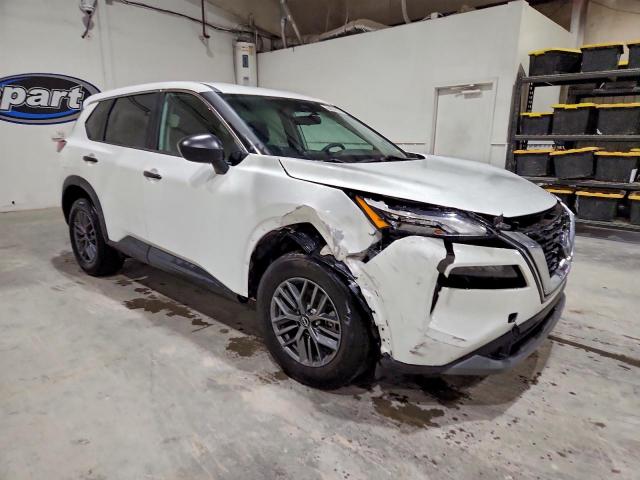 Nissan Rogue S Image 9