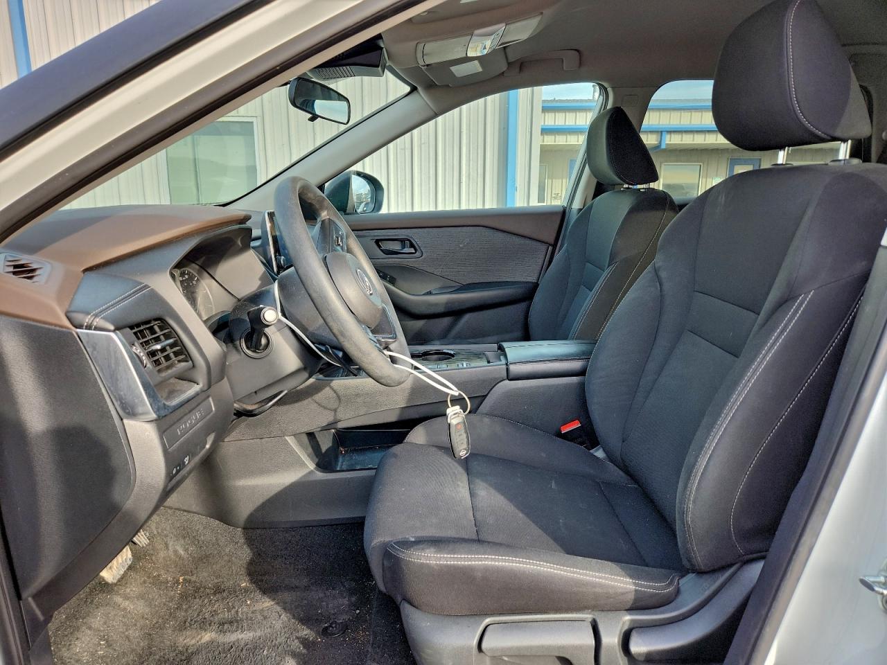 Nissan Rogue S Image 13