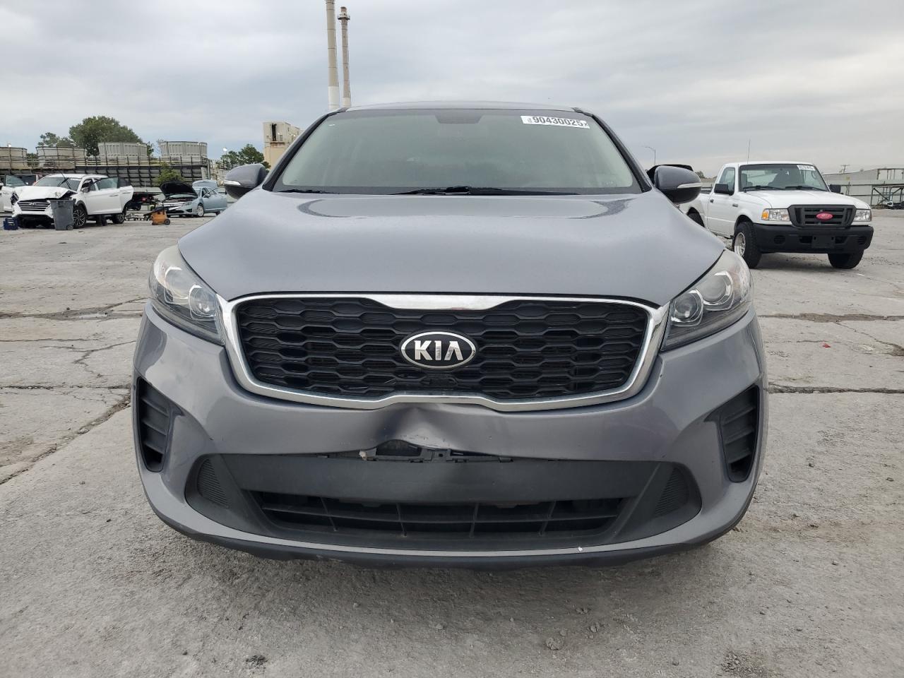 Kia Sorento L Image 5